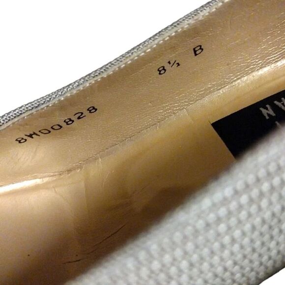 Stuart Weitzman VTG 90s Taupe Square Toe Textured Block Heels Womens 8.5 Pumps - Picture 11 of 14